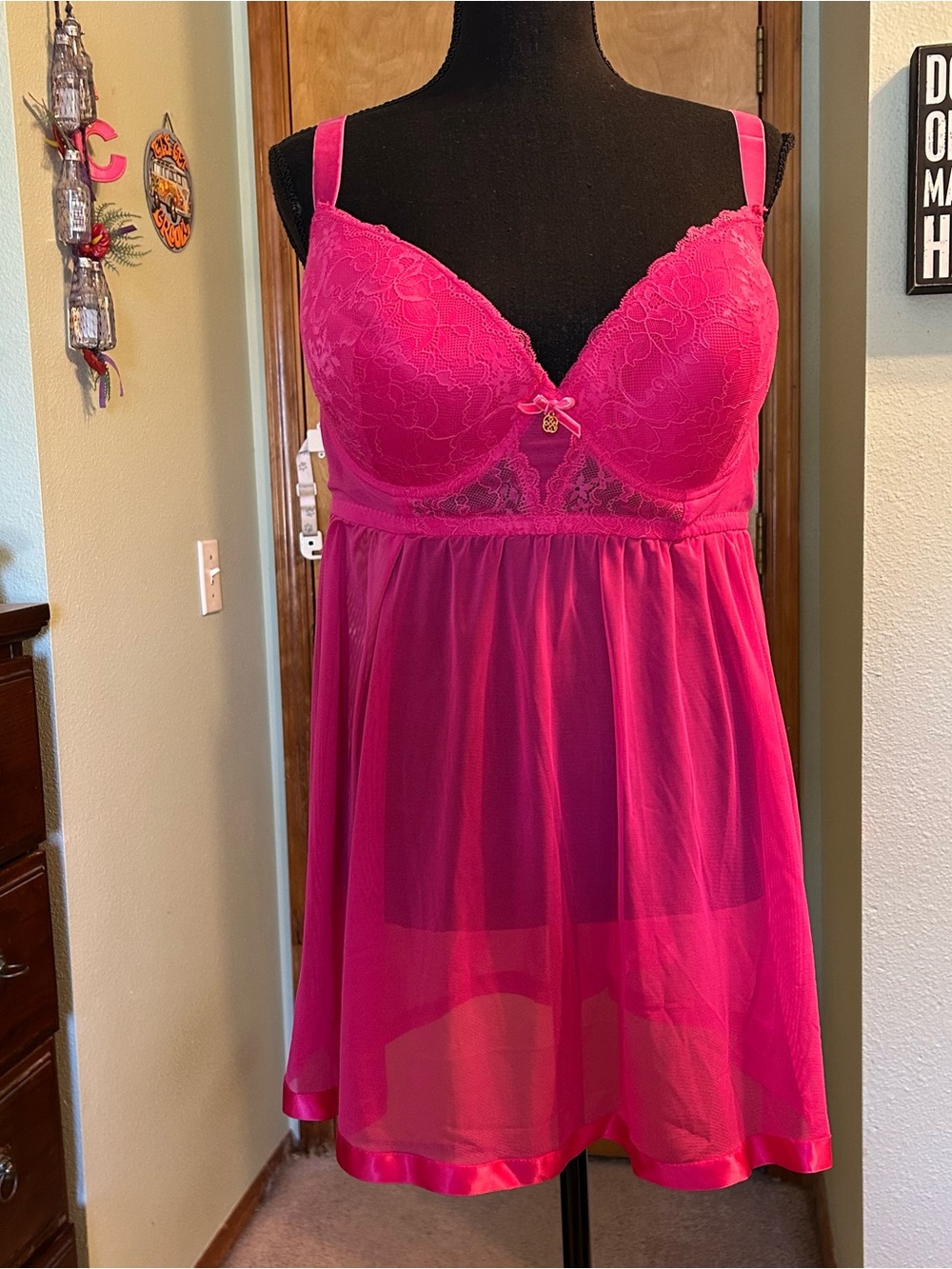 Daisy Fuentes hot pink mesh babydoll lingerie velvet straps satin trim size 1X